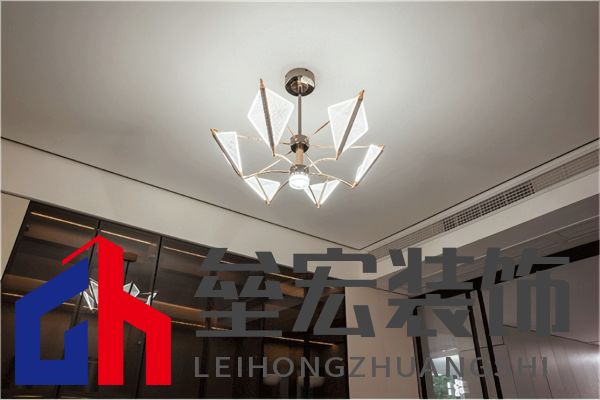 武大靖的冠軍新家燈光原來(lái)有這么多細(xì)節(jié)，華藝照明是怎么做到的